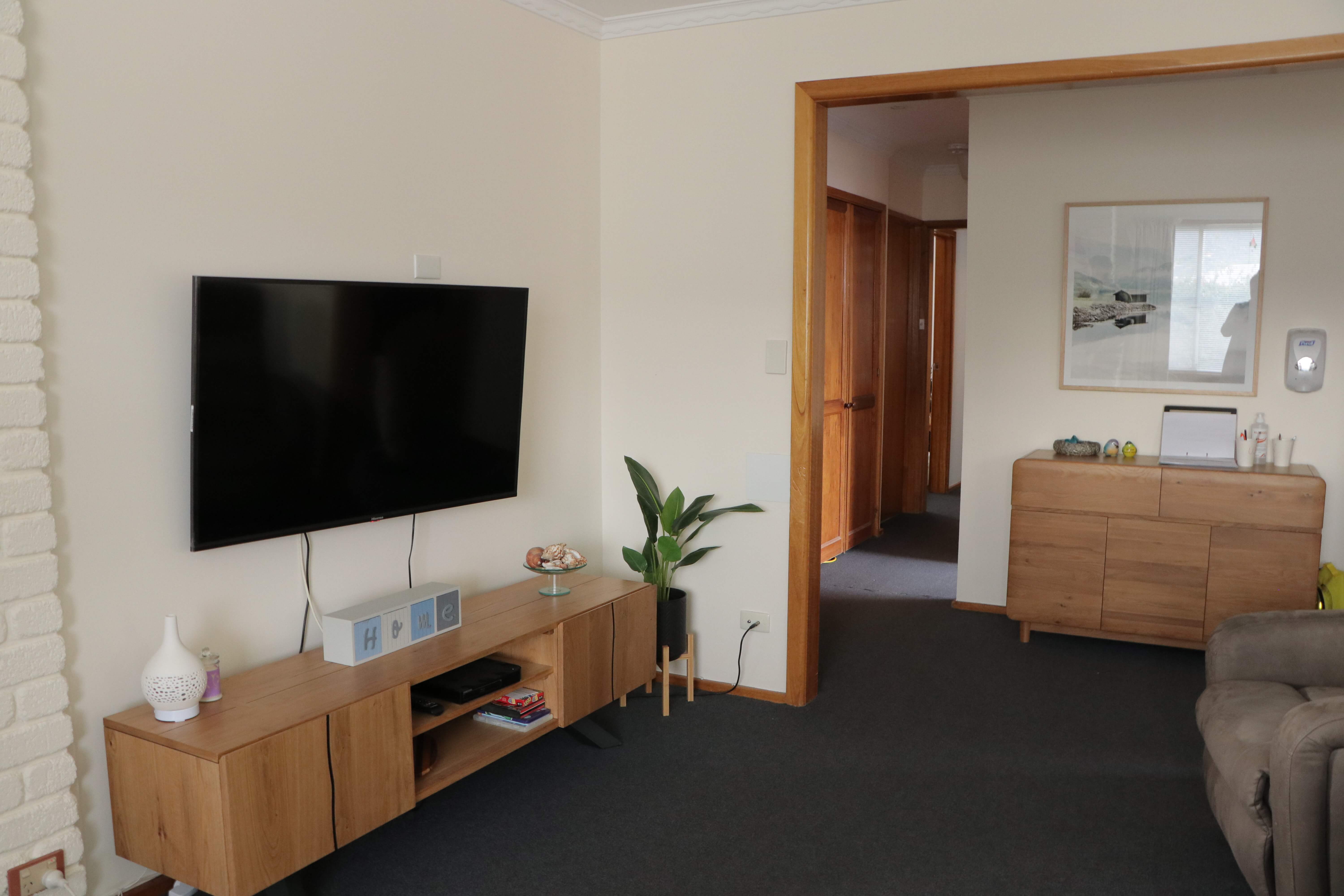 Supported Independent Living living area in West Moonah, Tasmania. NIDS PRovider